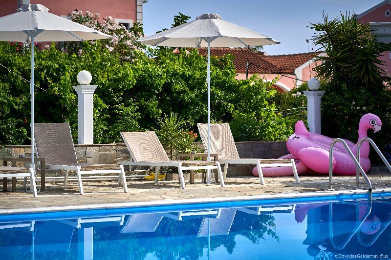 Pensjonat Fardini Seaside 2*